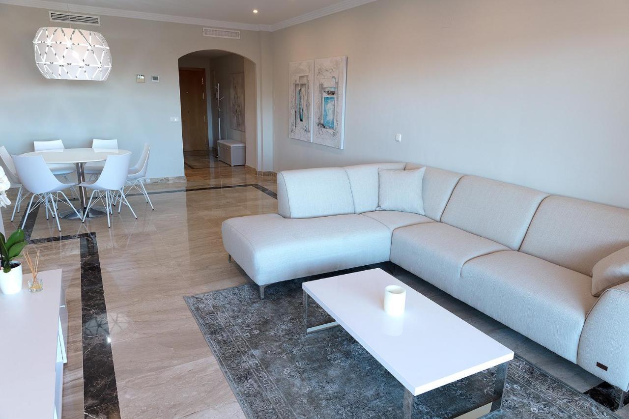 Marina Luxury Apartment 에스테포나 외부 사진