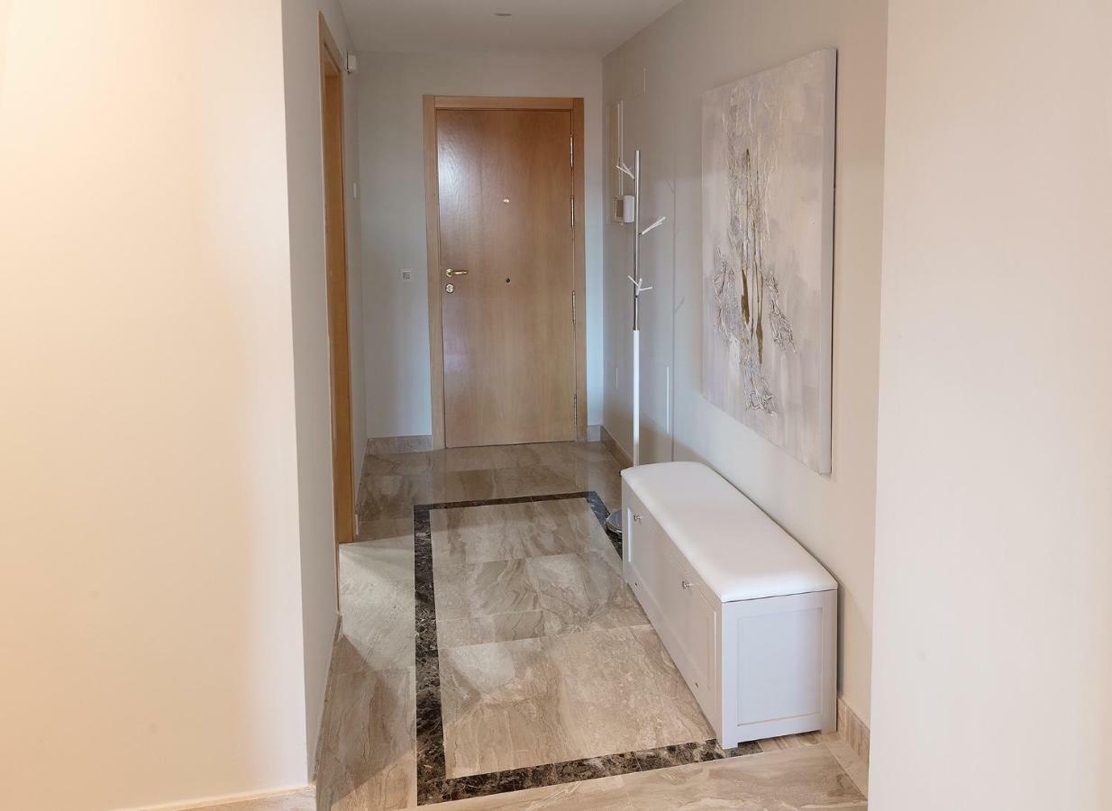 Marina Luxury Apartment 에스테포나 외부 사진